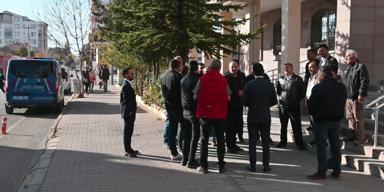 Yozgat'ta Atatürk büstünü yaktığı öne sürülen zanlı tutuklandı