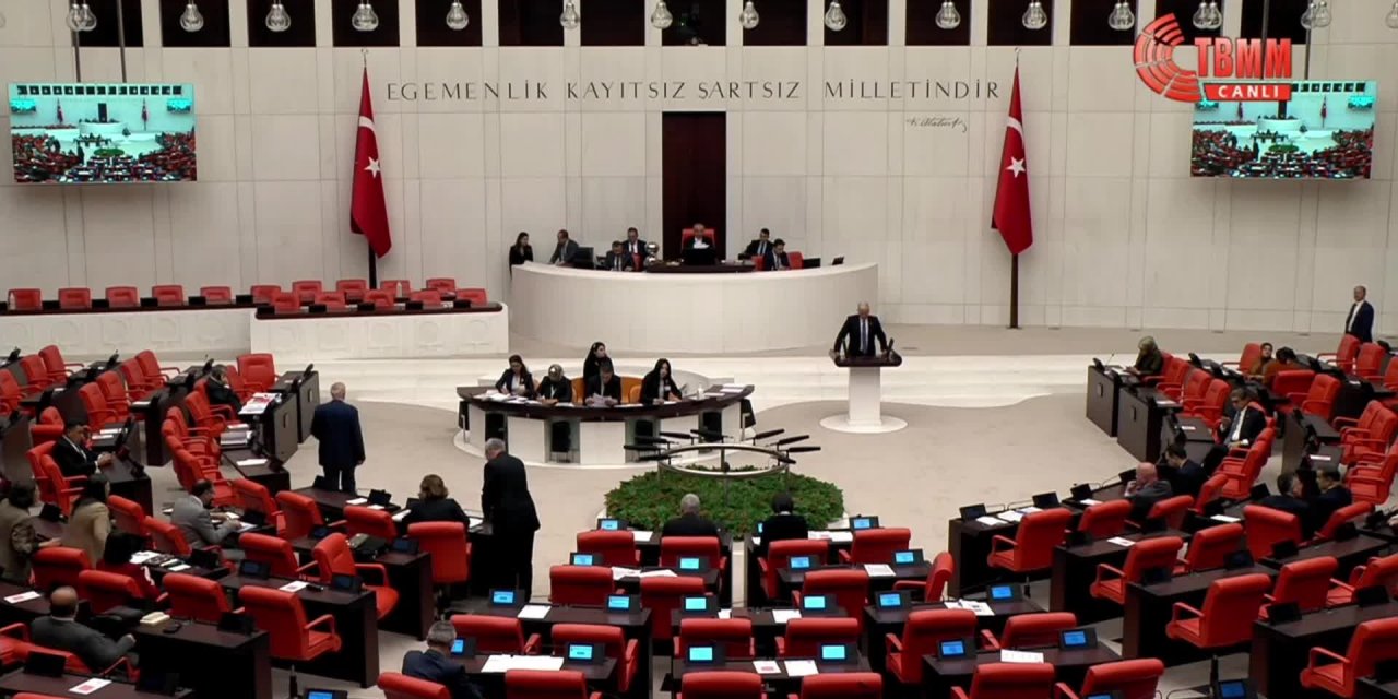 İYİ Parti'nin stajyerlerin yaşadığı sorunların araştırılması önerisi, AKP ve MHP milletvekillerinin oylarıyla reddedildi