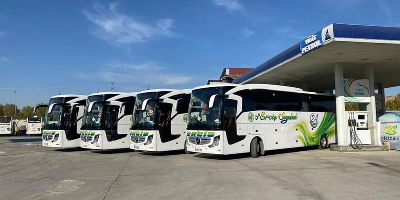 'Namaz' tartışması gündem olmuştu: Öz-Erciş Seyahat, The Guardian'da haber oldu!