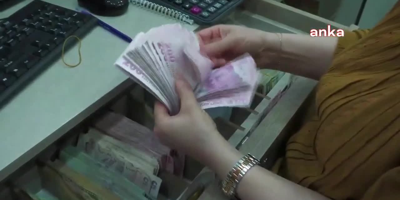 DOLAR 18,56 TL, EURO İSE 19,12 TL SEVİYESİNDEN YENİ HAFTAYA BAŞLADI