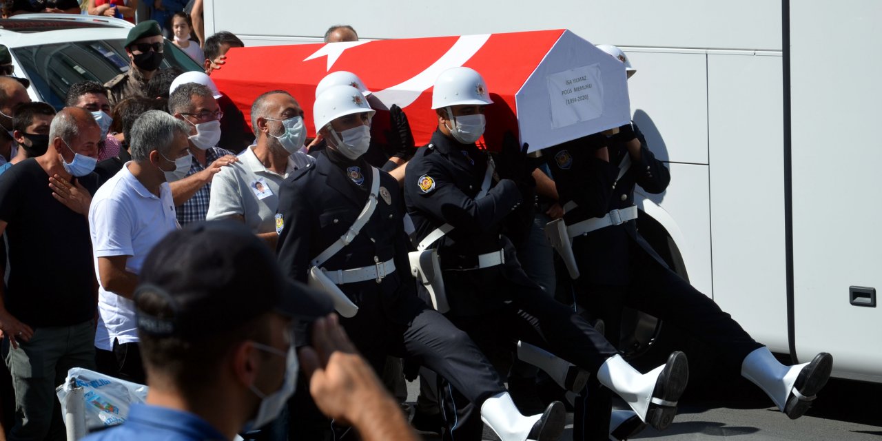 Şile'de gölette boğulan polis memuru gözyaşları içinde toprağa verildi