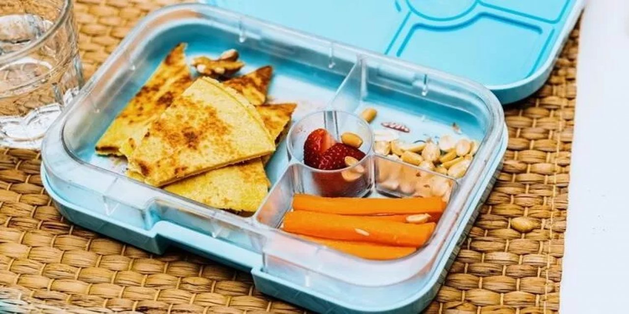 Çocukların beslenme çantaları boş kaldı: 1 milyondan fazla çocuk okula aç gidiyor