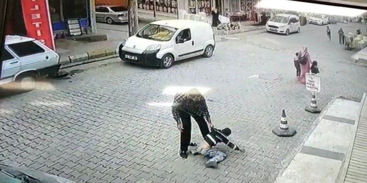 Görüntüler vicdanları yaralamıştı... Dilenci çocuğu sokak ortasında acımasızca döven o adam...