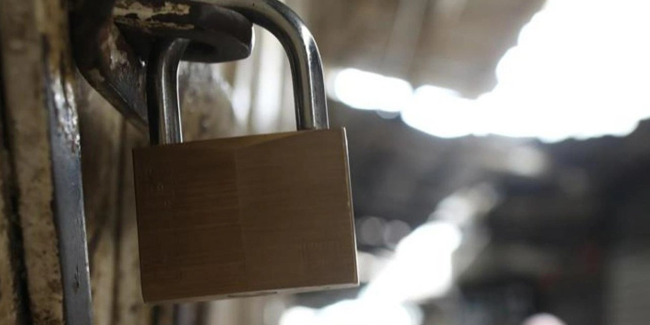 Ekonomik kriz yıkıma başladı: Türkiye'de 10 ayda 16 bin 953 şirket kapandı!