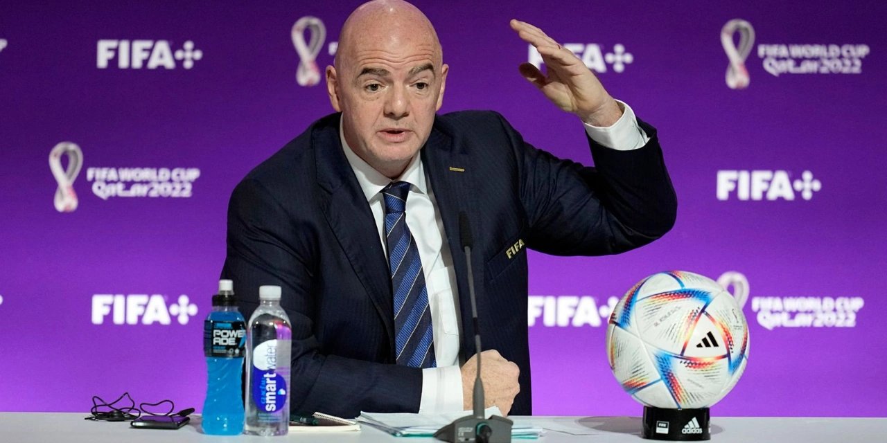 FIFA Başkanı Infantino'dan eleştirilere sert yanıt: Bira içmezseniz ölmezsiniz