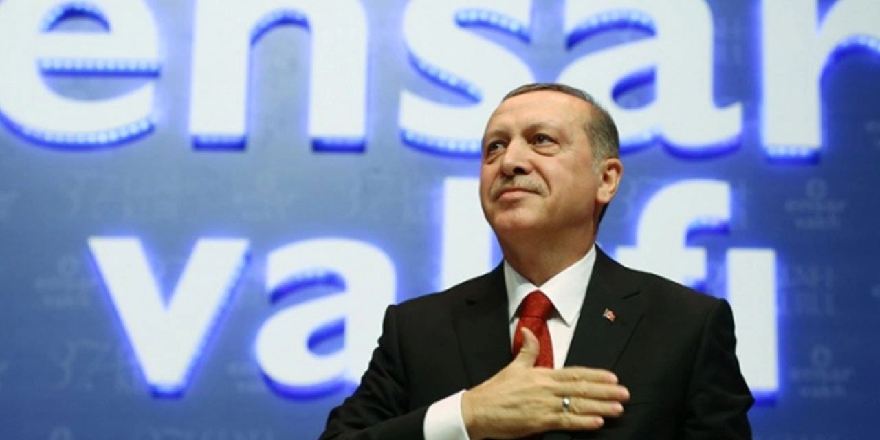 AKP'nin İBB sabıkası bitmiyor: Ensar Vakfı ile öğrencileri dolandırmışlar