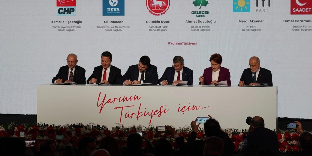 Önemli maddeler ortaya çıktı: İşte Altılı Masa'nın hazırladığı anayasa taslağından detaylar