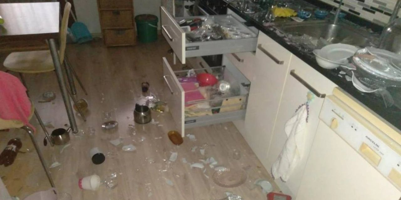 Depremde evlerde en büyük mali hasar devrilen dolaplardan dolayı oldu