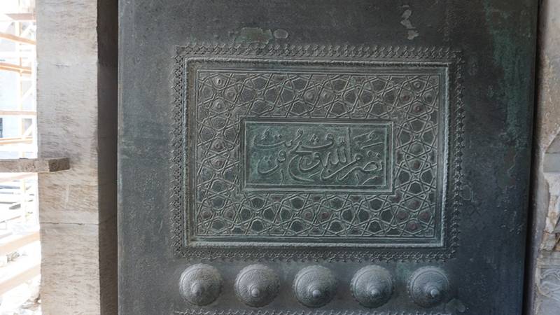 Sultanahmet Cami'nin 600 yıllık kapısı restore ediliyor