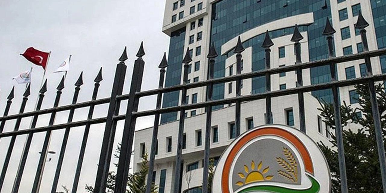 Bakanlıkta sular durulmuş değil: 'Müfettişler 'bir şeylerin' peşinde'