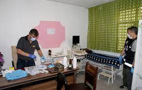 Merdiven altı diş muayenehanesine baskın; diploma gösteremeyen kadın gözaltına alındı