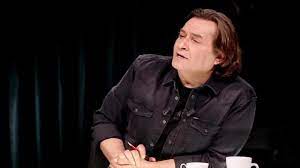 Akciğerinde kitle tespit edilen Armağan Çağlayan gözyaşları içinde anlattı: Acı çekmek istemiyorum