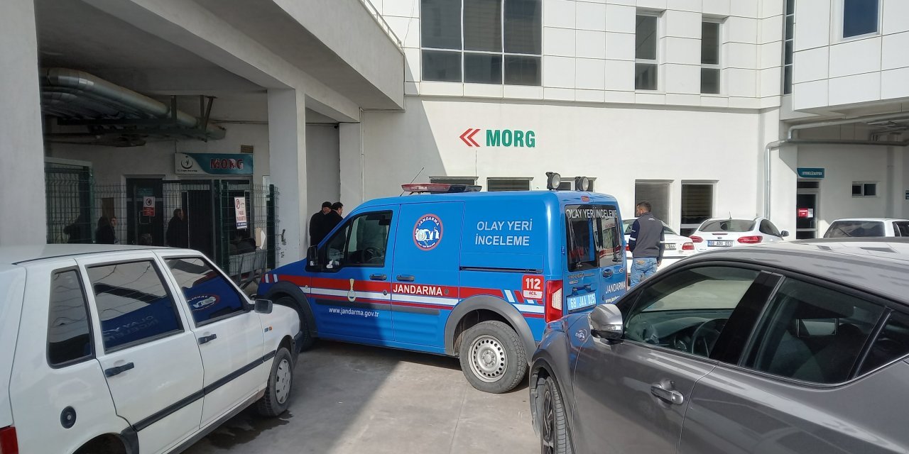 Bir iş cinayeti daha: Fabrikada pres makinesine sıkışan işçi öldü