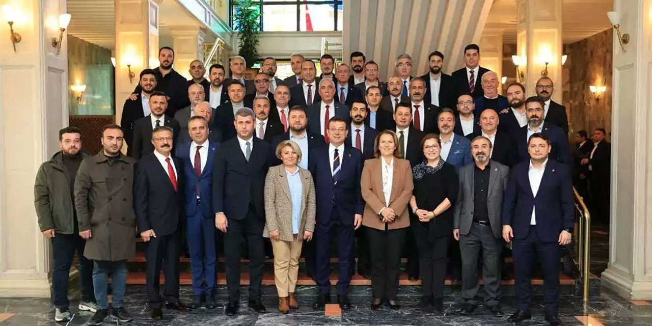 CHP'nin 39 ilçe başkanından İmamoğlu'na ziyaret: Kaftancıoğlu ziyarette yer almadı
