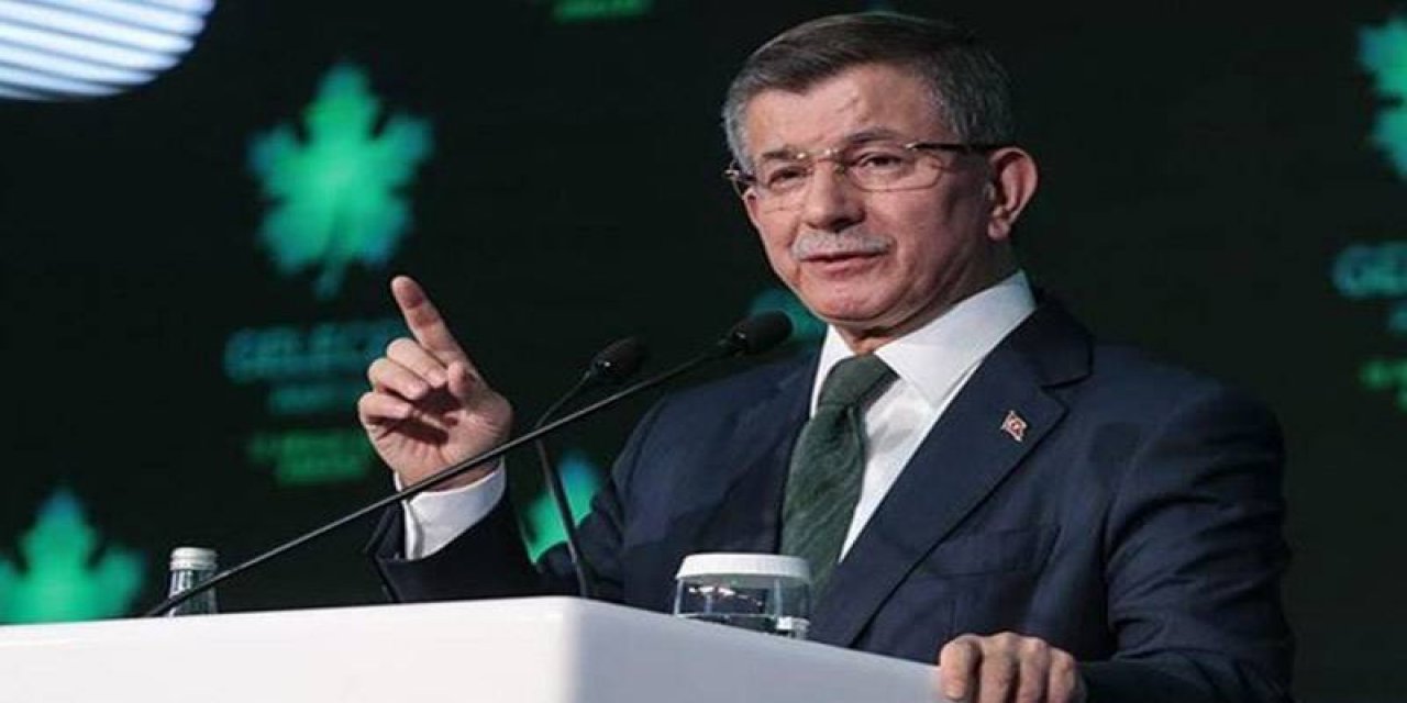 Davutoğlu: Başörtü konusunda referanduma gitmek, toplumsal barışa vurulacak en büyük darbe