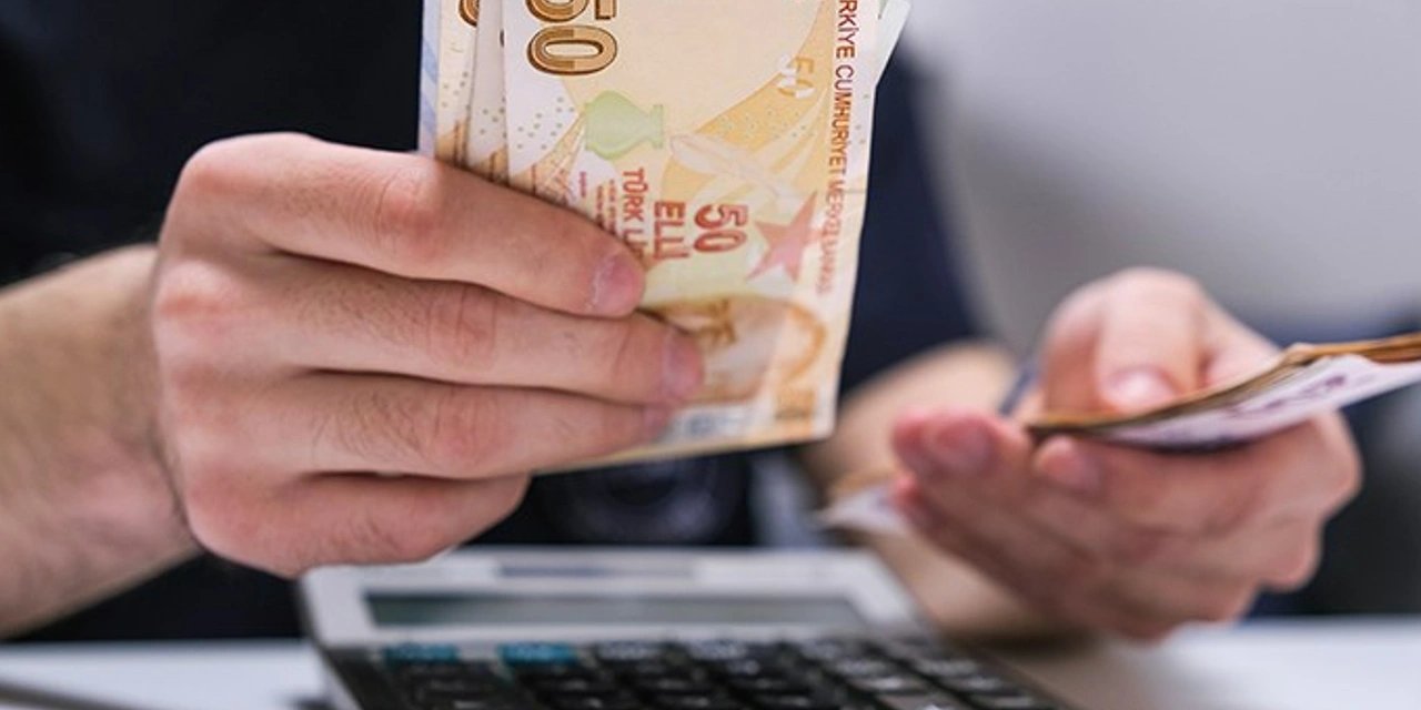 TİSK Başkanı duyurdu: EYT ve asgari ücrette yeni gelişme!