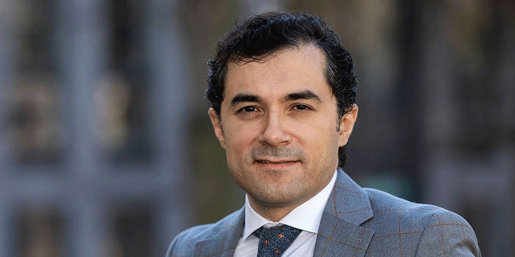 CHP'nin “İkinci Yüzyıla Çağrı” programı Ekonomist Ufuk Akçiğit: 4 firma 2020 yılında e-ticaret pazarlama bütçesinin 70'ini oluşturuyor, böyle bir ortamda rekabet olmaz