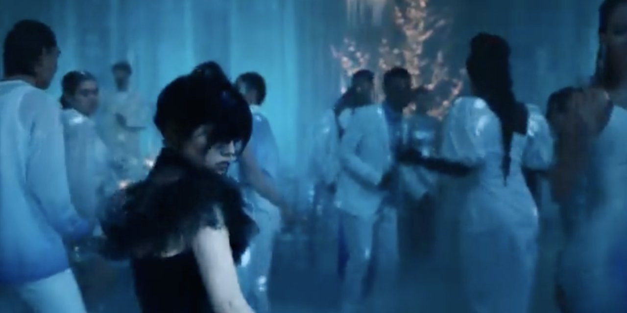 Netflix'in dizisi Wednesday rekor kırdı