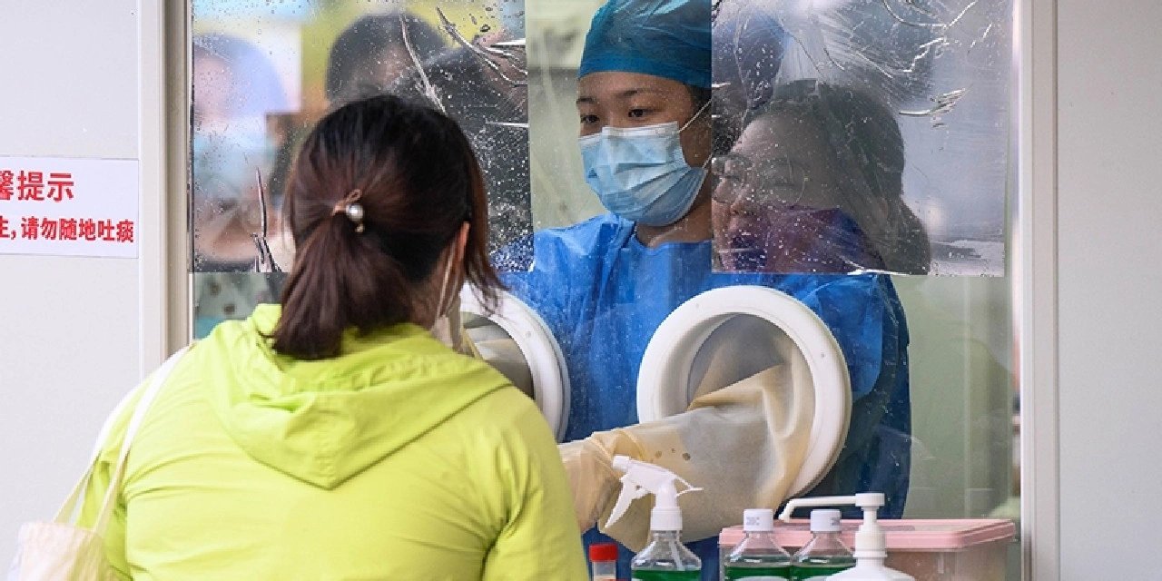 Çin Kovid-19 kısıtlamalarını gevşetiyor