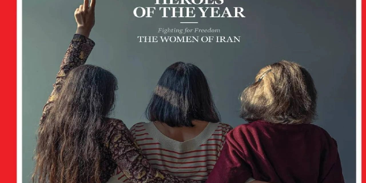 TIME, İranlı kadınları 'Yılın Kahramanları' seçti