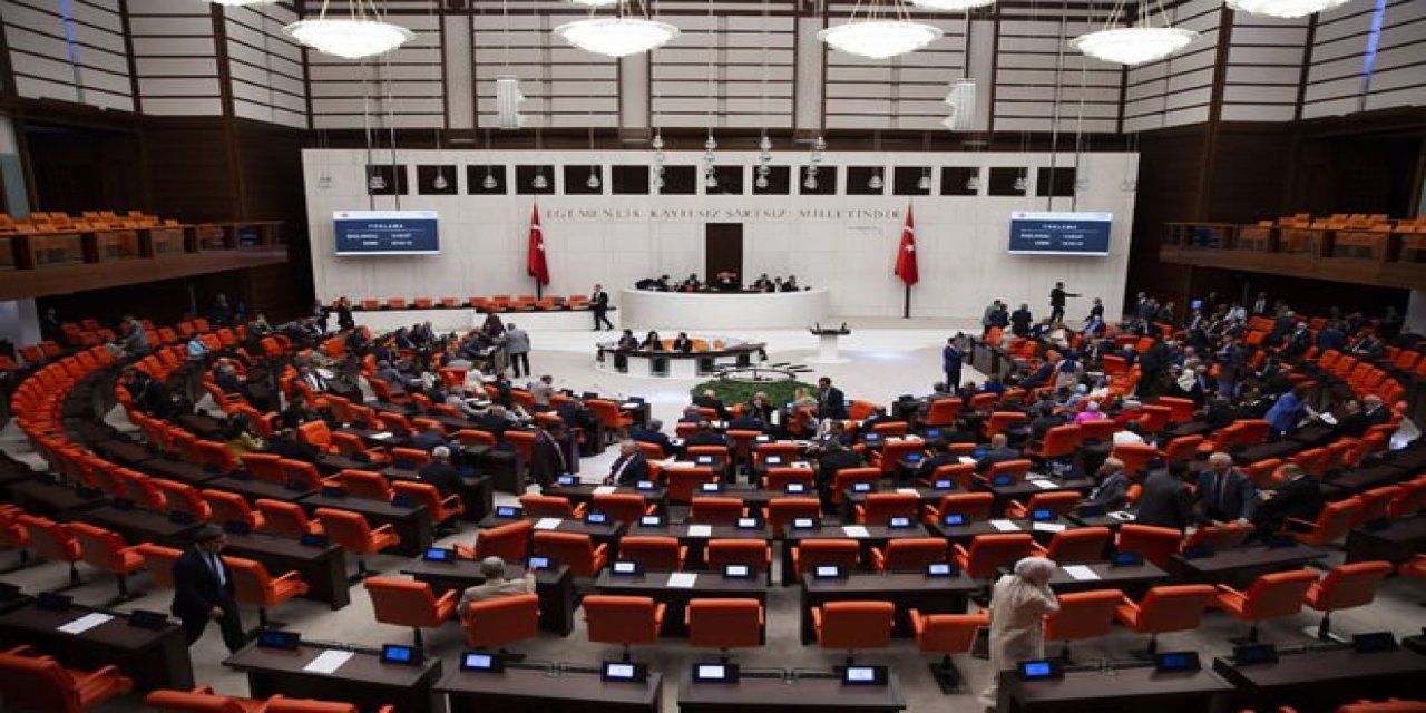 Başörtüsü anayasa teklifi Meclis’te