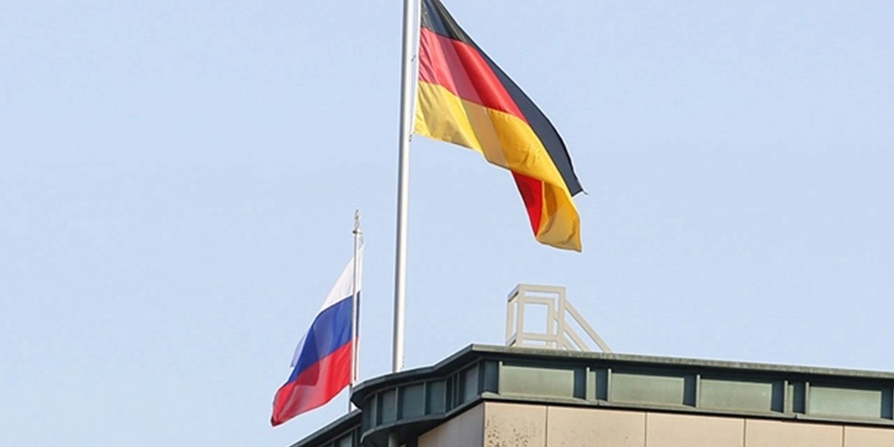 Almanya'dan Rusya'ya yeşil ışık: İşbirliği sinyali verdi