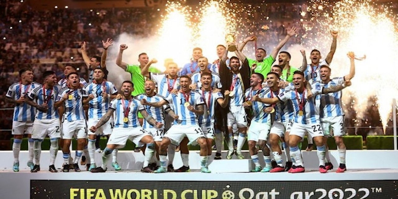 Dünya Kupası şampiyonu Arjantin! Messi en büyük hayaline kavuştu…