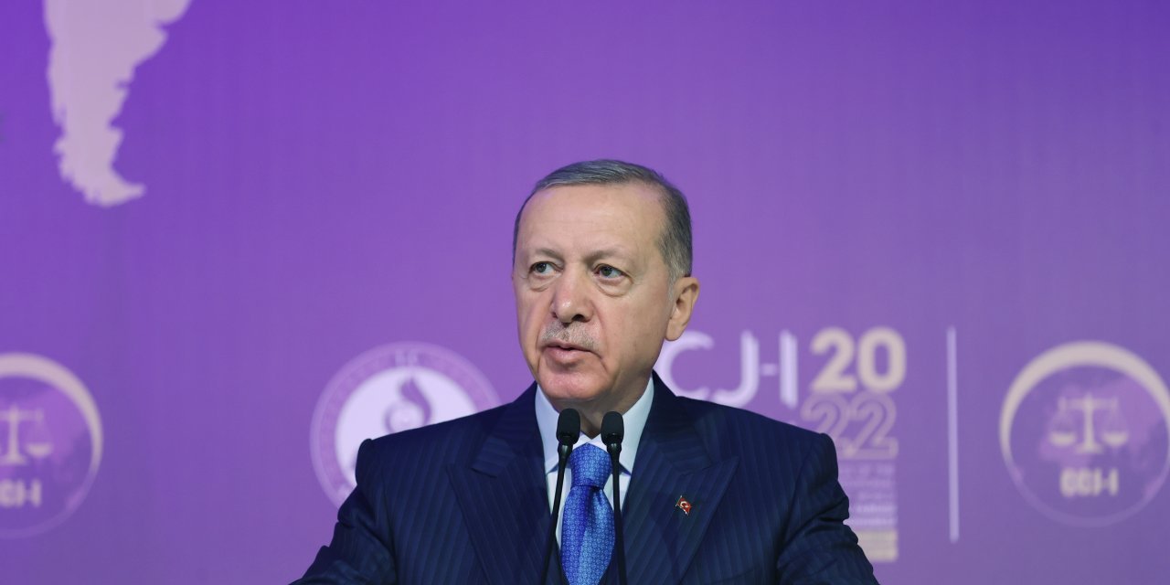 Erdoğan: Adalet dağıtamayan devlet, yıkılıp gitmeye mahkumdur
