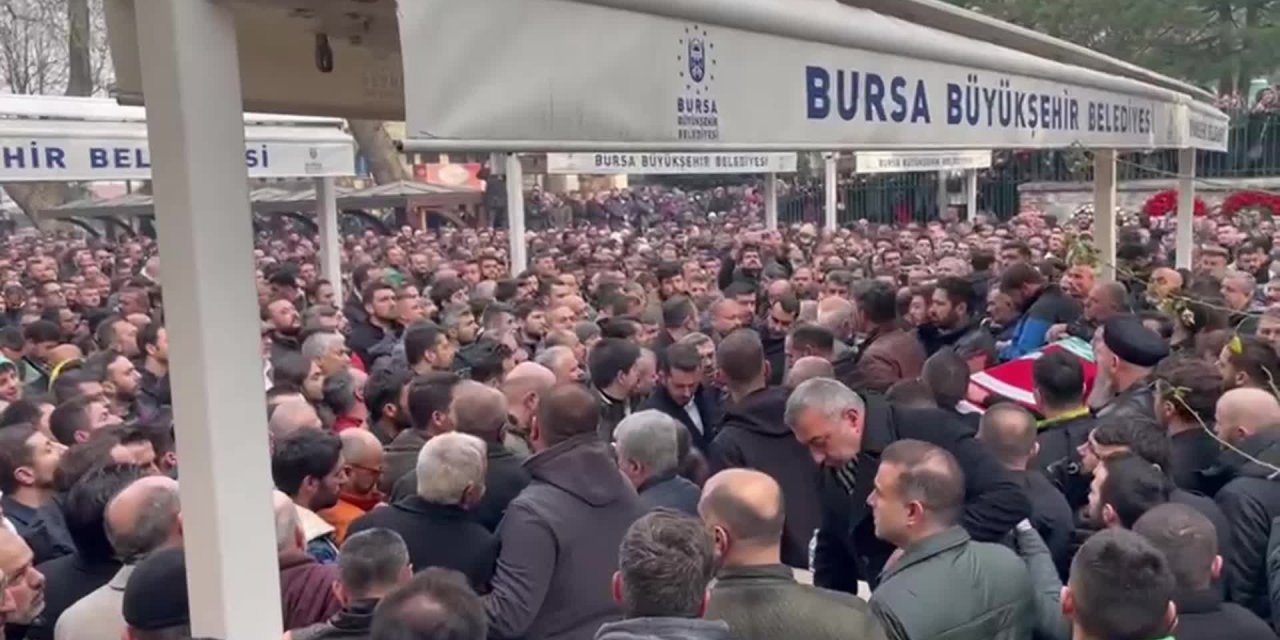 Eski Ülkü Ocakları Genel Başkanı Sinan Ateş son yolculuğuna uğurlandı