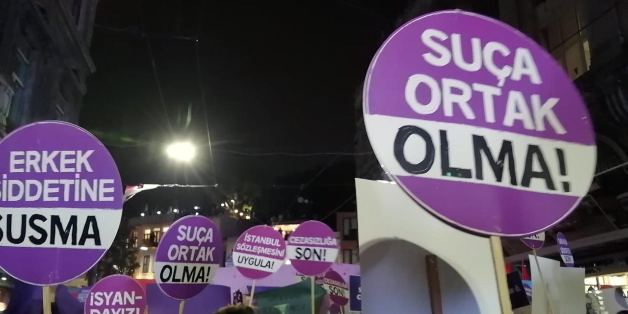 Türkiye Kadın Dernekleri Federasyonu: 2022 yılında 381 kadın cinayeti olmuştur