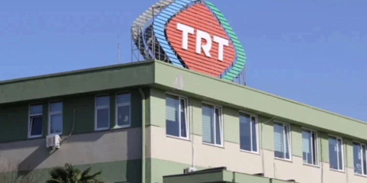 'TRT, stüdyo yerine cami yapıyor' iddiası