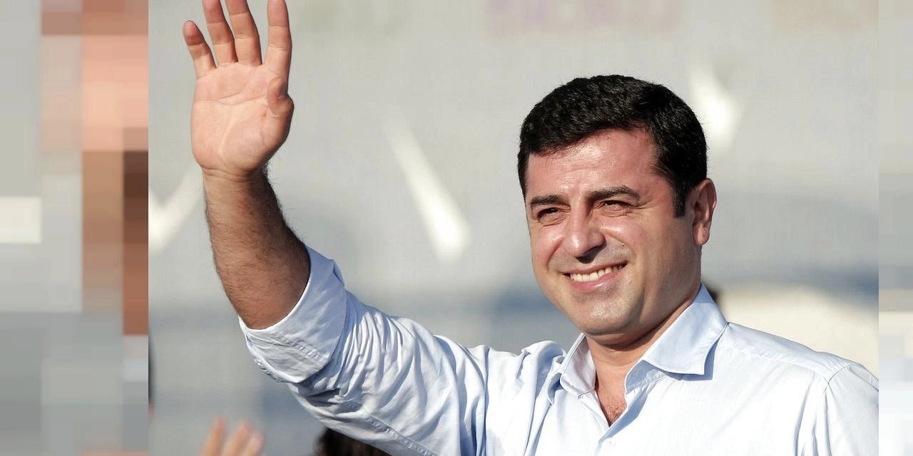 Demirtaş: Eski sevgililerinizle de uğraşmayın artık