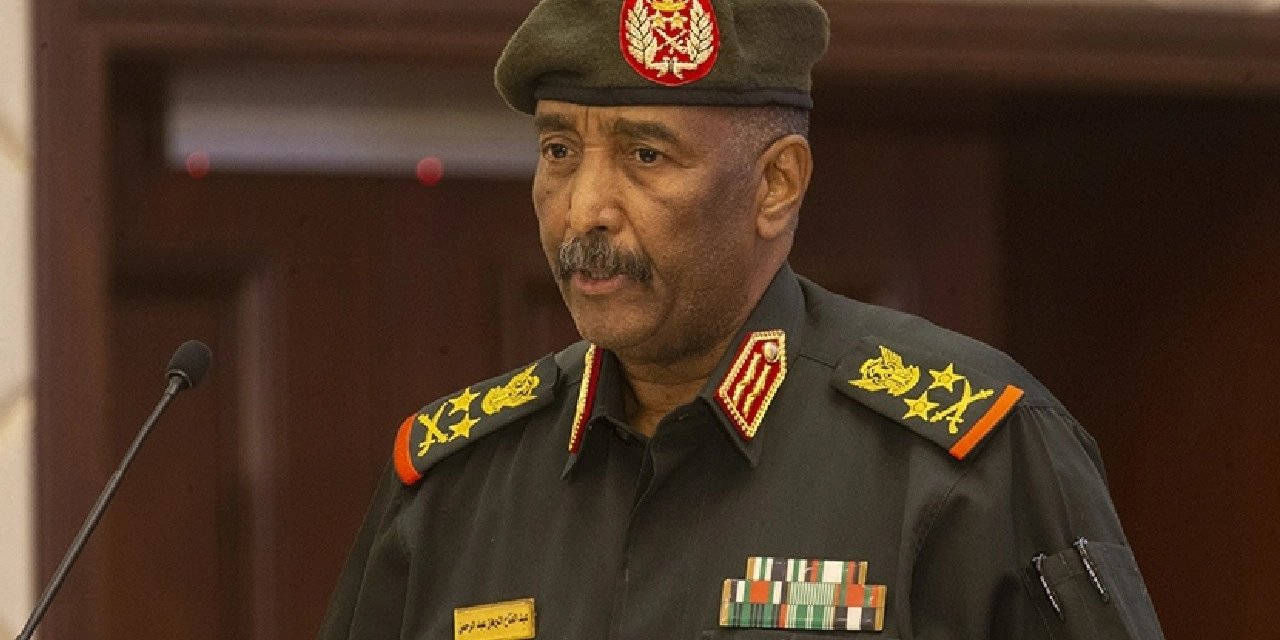 Sudan'da ordu siyasetten çekilme kararı aldı