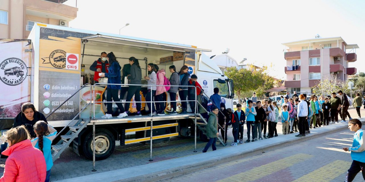 DİDİM BELEDİYESİ YÜZLERİ GÜLDÜRMEYE DEVAM EDİYOR