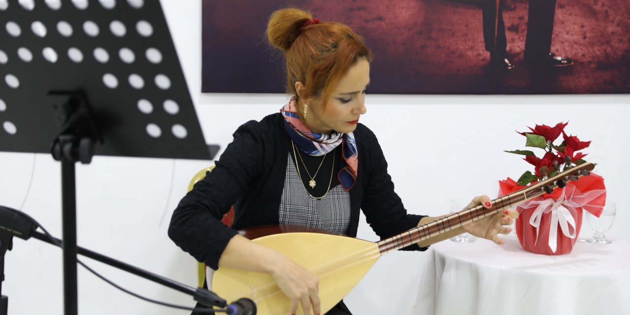 NEŞET ERTAŞ’IN UNUTULMAZ ESERLERİ 5 ÇAYINDA SESLENDİRİLDİ