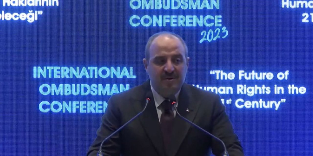 Bakan Varank açıkladı: 'Anayasa Mahkemesi, Erdoğan'ın kişisel başvurusunu hala sonuçlandırmadı'