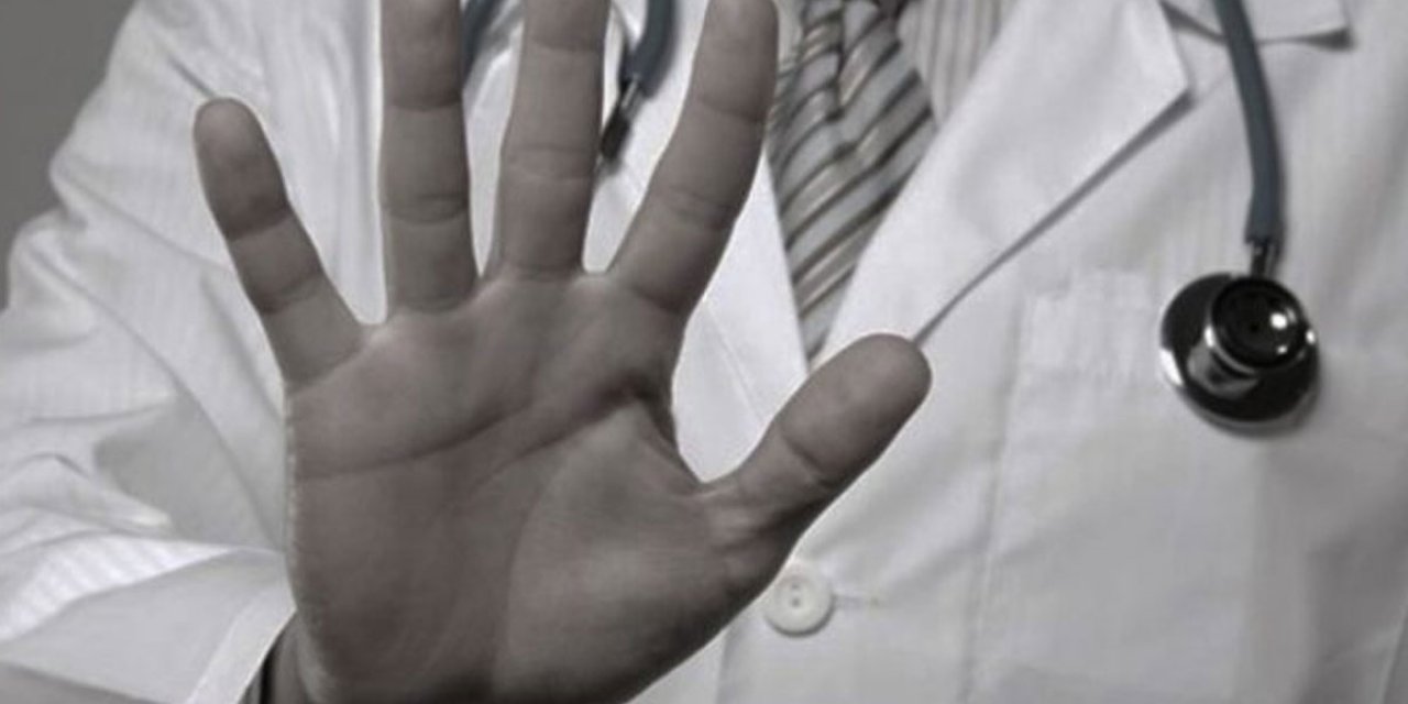 2022 yılında 422 sağlık çalışanı şiddete maruz kaldı