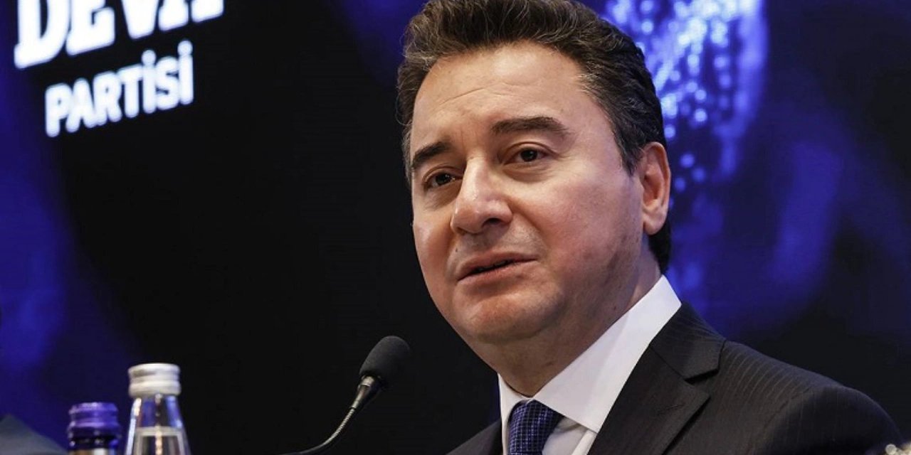 Babacan: AKP seçimleri kaybetmiş durumda, o yüzden MHP'ye muhtaç
