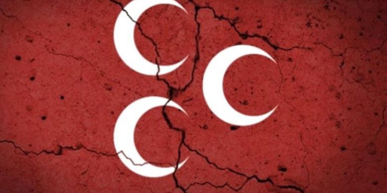 MHP'li başkan sert sözlerle istifa etti