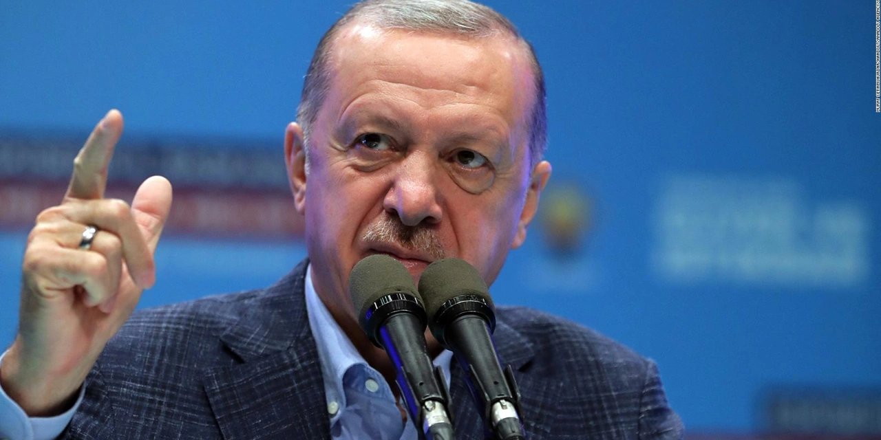 Kulis: Sarayda medyum mu var?