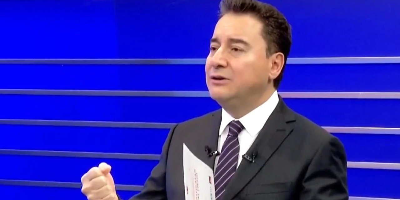 Babacan'dan 'yetki paylaşımı' sorusuna yanıt: "Direksiyon bir tane, şoför bir tane"