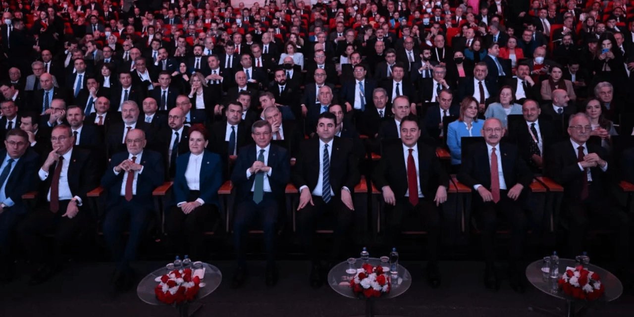 Meclis'te konuşulan anket: 'Anahtar Akşener'in elinde
