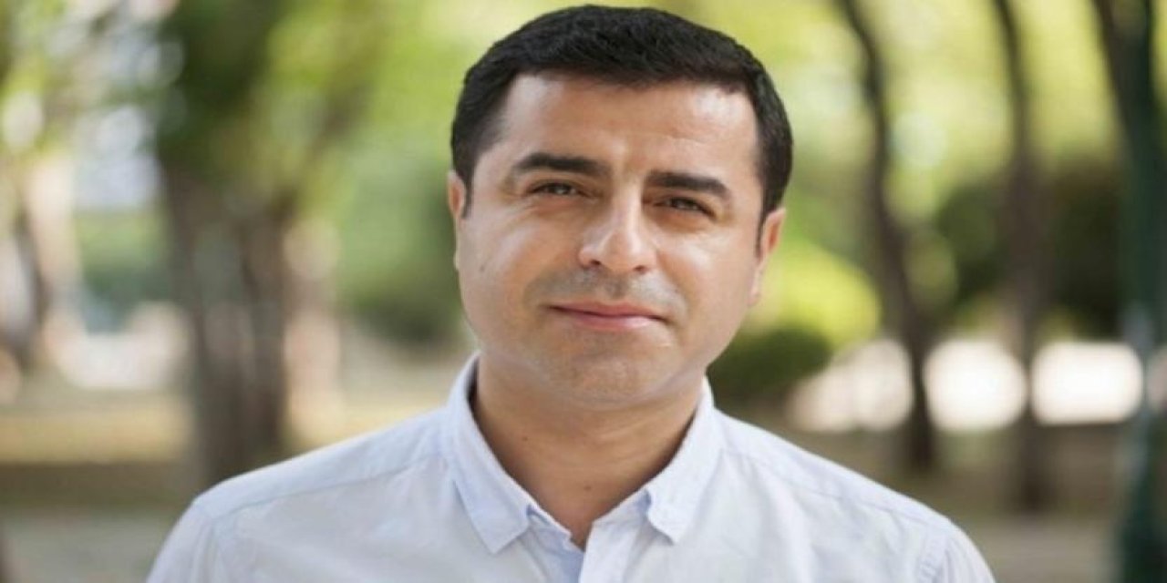 Selahattin Demirtaş: Cumhurbaşkanının nerede olduğunu bilen var mı?