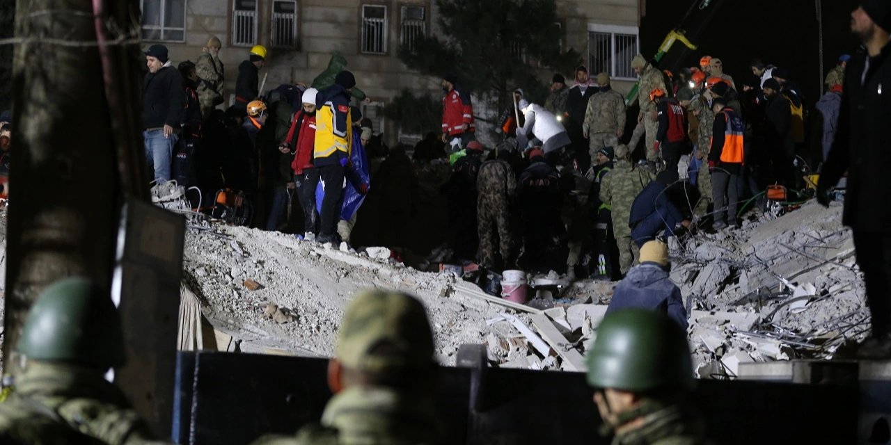 Maraş, Hatay ve Adıyaman'a araç girişi durduruldu