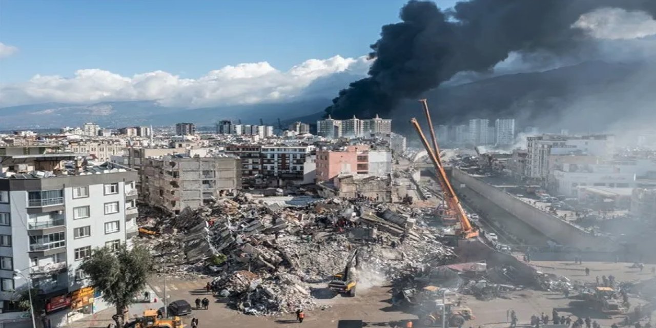 Erdoğan Kahramanmaraş merkezli depremlerdeki son durumu açıkladı: Can kaybı 18 bin 991'e yükseldi