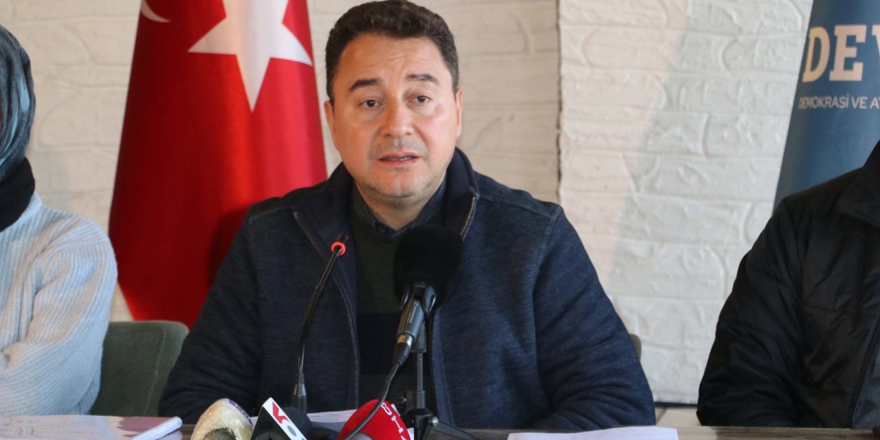 Ali Babacan: Seçim zamanı ile ilgili herkes anayasaya uymak zorunda