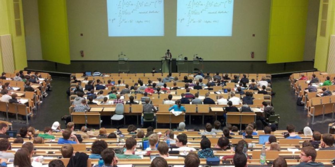 YÖK, 16 soruda 'uzaktan eğitimi' anlattı