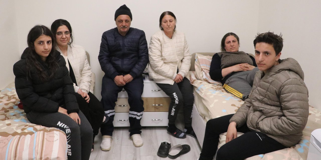 4 kişilik aile enkazdan nasıl çıktıklarını anlattı: Tırnaklarımızla kazıdık...