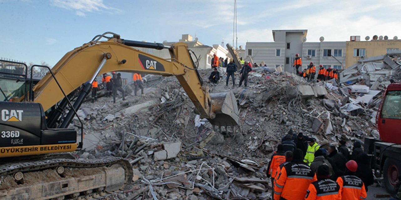 İhale düzenlenmeden çalışma başlatıldı: Depremin ardından rant kapısı aralandı