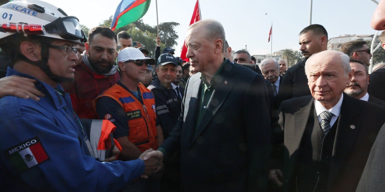 Devlet Bahçeli, 14 gün sonra Erdoğan ile birlikte deprem bölgesi Hatay'a geldi